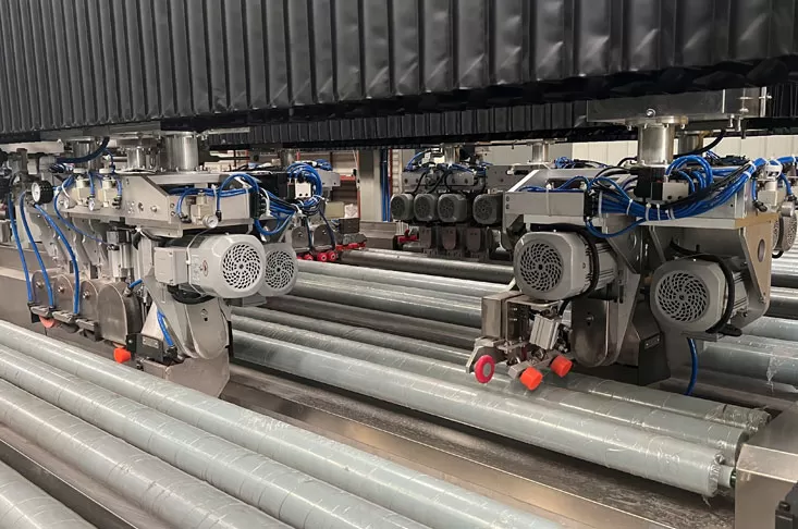 ガラスのシーミングサーボ制御