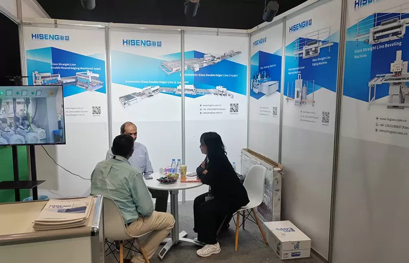 ガラス、アルミニウム、窓、ドアの砂のファサードのための第6回国際展覧会